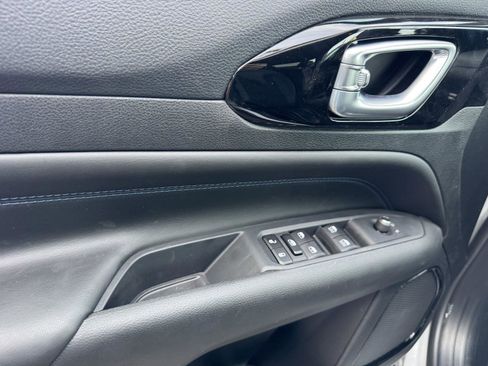 New 2026 Jeep Compass Latitude image 14