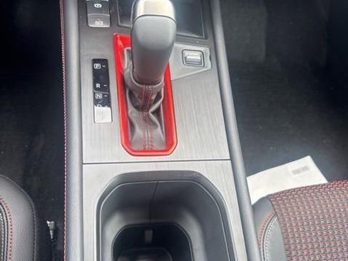 New 2025 Nissan Kicks SR FWD image 19