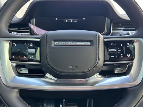 New 2026 Land Rover Range Rover SE image 17