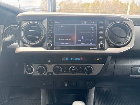 Used 2023 Toyota Tacoma Trail Edition w/ Trail Edition image 20
