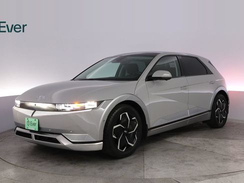 Used 2024 Hyundai Ioniq 5 Limited RWD image 2
