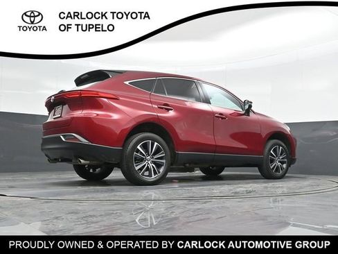 Used 2023 Toyota Venza LE image 37