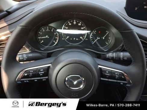 Certified 2025 MAZDA CX-30 AWD 2.5 S w/ Preferred Package image 17