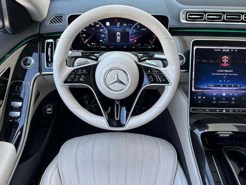 Used 2023 Mercedes-Benz S 500 4MATIC image 29