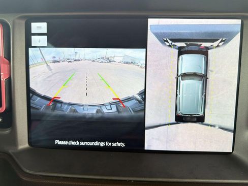 Used 2023 Ford Bronco Outer Banks image 24