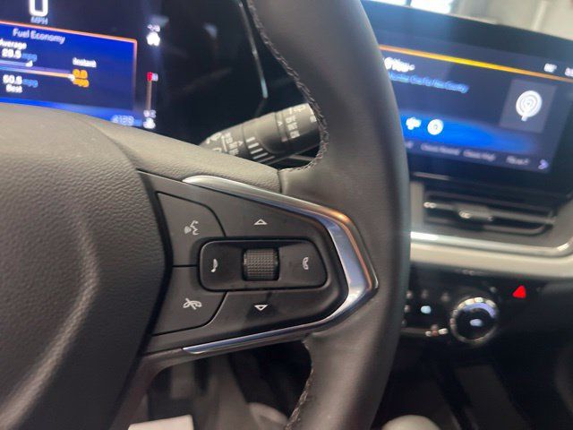New 2026 Chevrolet Trax LT w/ Driver Confidence Package FWD image 14