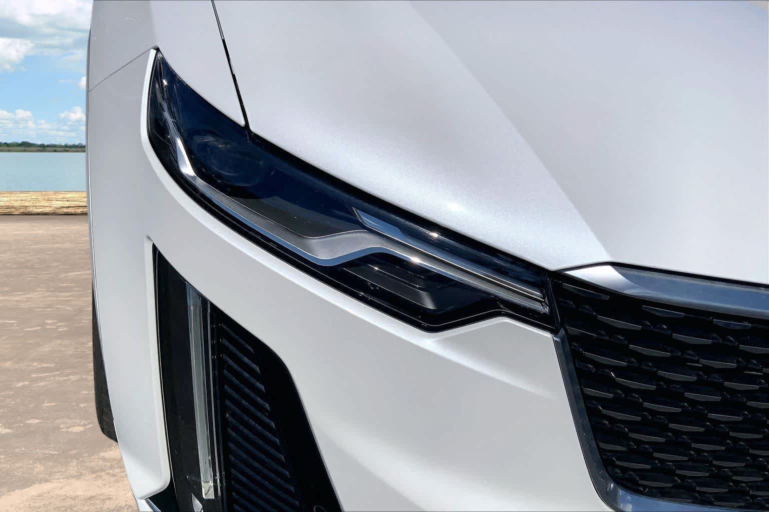 Used 2023 Cadillac XT6 Premium Luxury w/ Technology Package FWD image 31