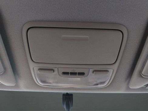 Used 2004 Honda Pilot EX image 36