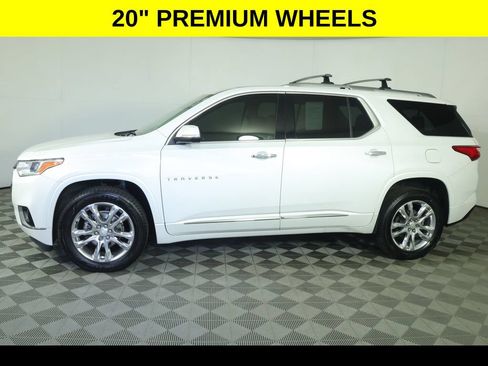 Used 2021 Chevrolet Traverse High Country AWD/4WD image 5