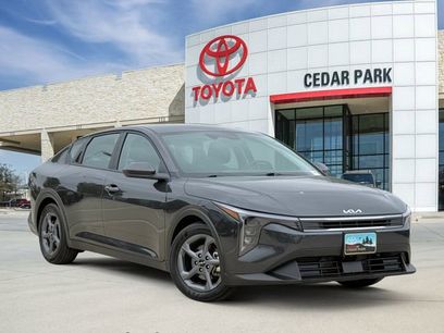 Used 2025 Kia K4 LXS