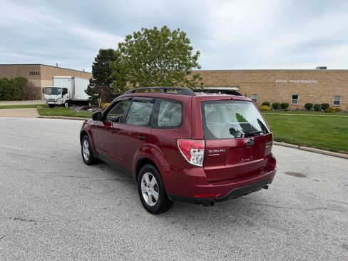 Used 2010 Subaru Forester 2.5X AWD/4WD image 3