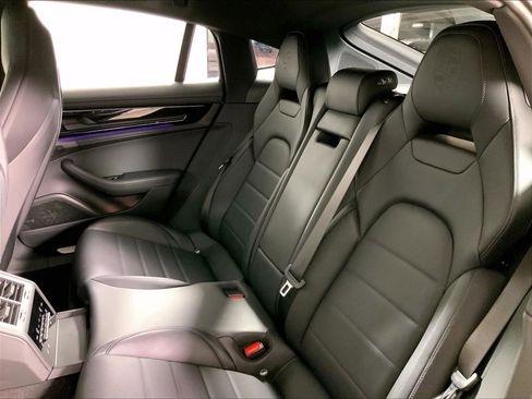 Certified 2024 Porsche Panamera 4 AWD/4WD image 22