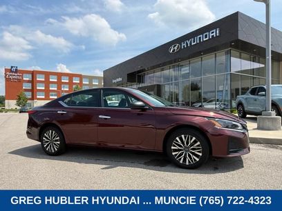 Used 2025 Nissan Altima 2.5 SV
