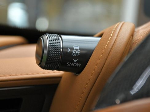 Used 2021 Lexus LC 500 Convertible w/ Touring Package RWD image 30