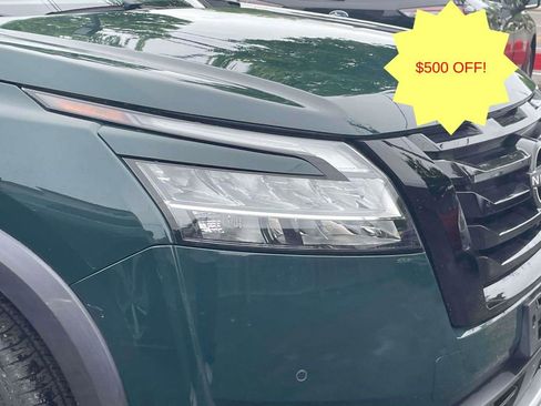 Used 2022 Nissan Pathfinder Platinum w/ Cargo Package AWD/4WD image 9