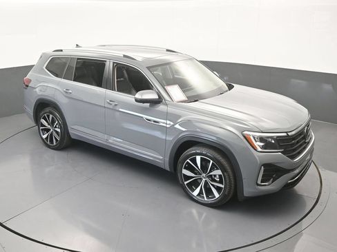 Used 2025 Volkswagen Atlas SEL Premium R-Line AWD/4WD image 57