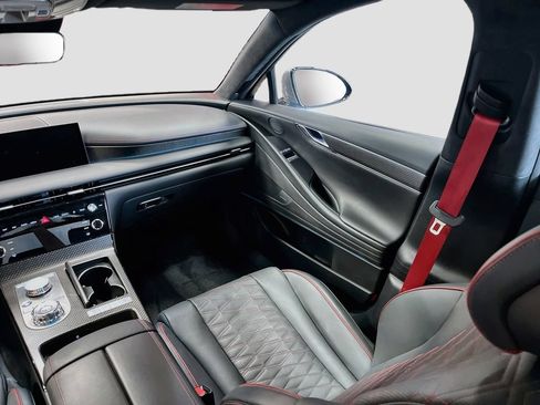 Used 2025 Genesis G80 3.5T Sport Prestige AWD/4WD image 25
