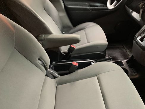 Used 2016 Nissan NV200 S image 10