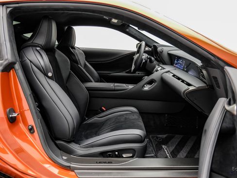 Used 2021 Lexus LC 500 Coupe w/ Performance Package RWD image 48