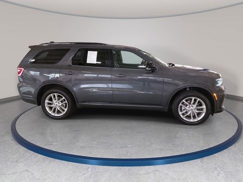 Used 2024 Dodge Durango GT AWD/4WD image 4