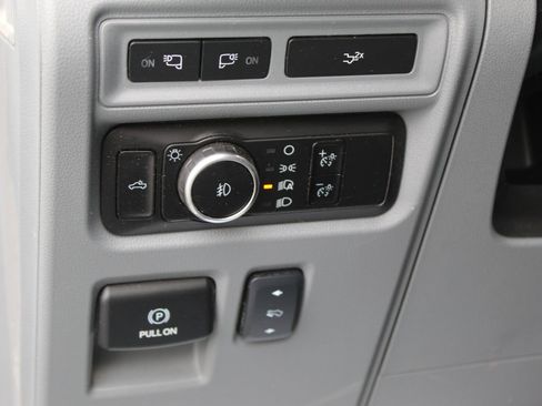 Used 2023 Ford F150 XLT w/ Equipment Group 302A High image 27