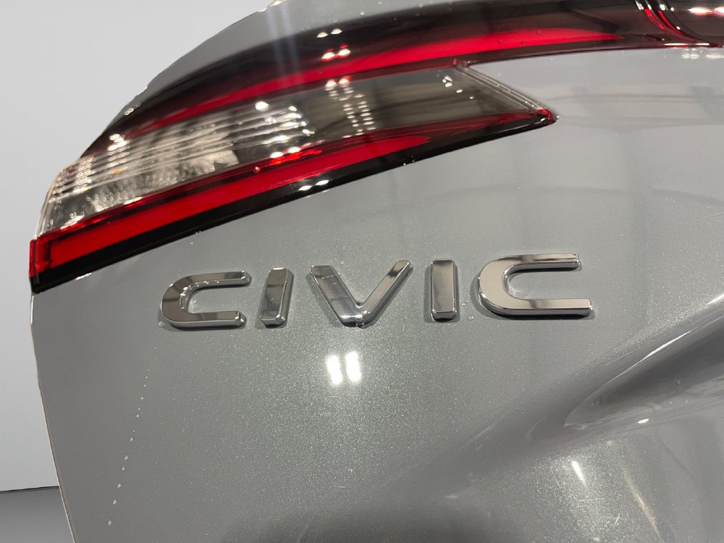 Used 2024 Honda Civic Sport image 16