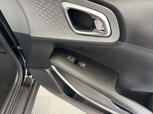 Used 2022 Kia Soul LX w/ Technology Package image 30