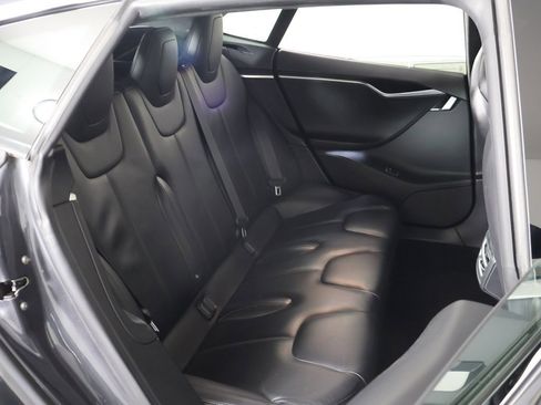 Used 2016 Tesla Model S 90D image 30