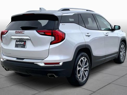 Used 2018 GMC Terrain SLT image 13