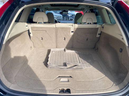 Used 2012 Volvo XC60 T6 AWD/4WD image 26