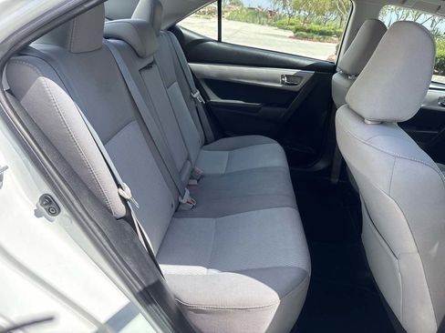 Used 2016 Toyota Corolla LE FWD image 14