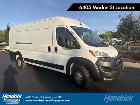 Used 2023 RAM ProMaster 3500 w/ Driver Convenience Group FWD image 1