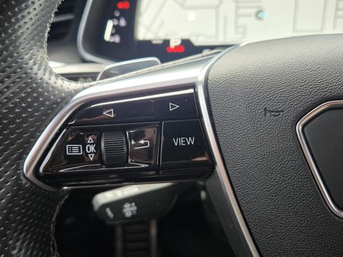 Certified 2022 Audi S6 Premium Plus AWD/4WD image 16