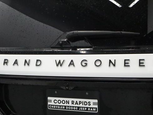 Used 2024 Jeep Grand Wagoneer L Series II w/ Quick Order Packagew 28T image 19