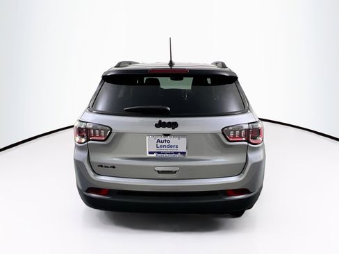 Used 2022 Jeep Compass Latitude w/ Convenience Group AWD/4WD image 6