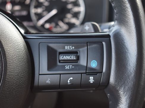 Used 2023 Nissan Rogue SL w/ SL Premium Package FWD image 37