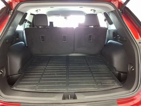 Used 2023 Chevrolet Blazer LT FWD image 14