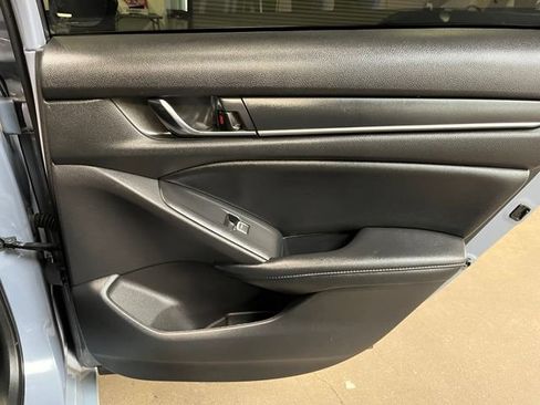 Used 2022 Honda Accord Sport Special Edition image 13