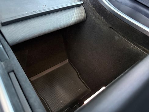 Used 2019 Tesla Model 3 Mid Range RWD image 18
