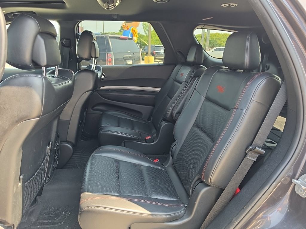 Used 2018 Dodge Durango R/T w/ Technology Group AWD/4WD image 5