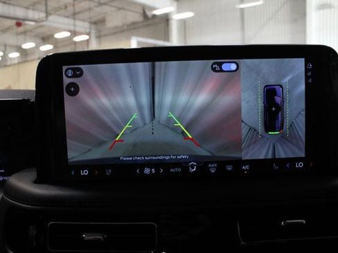 New 2026 Lincoln Aviator AWD image 4