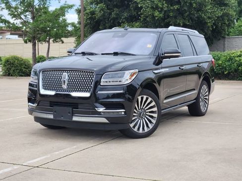 Used 2019 Lincoln Navigator Reserve AWD/4WD image 1
