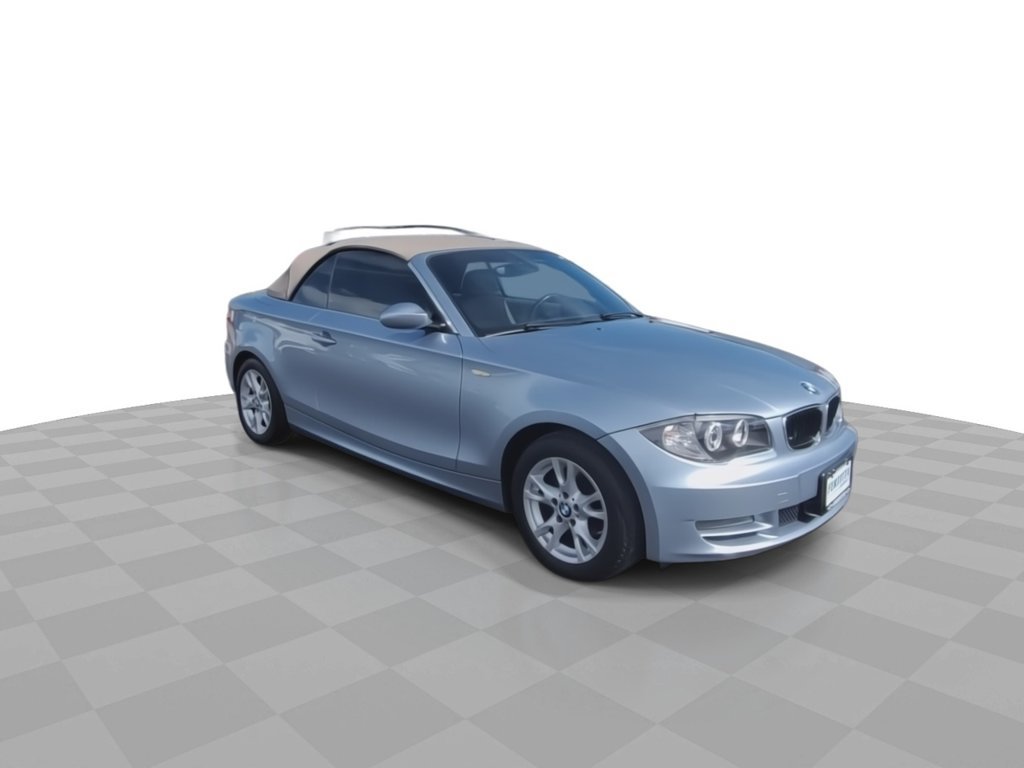 Used 2009 BMW 128i Convertible RWD image 2