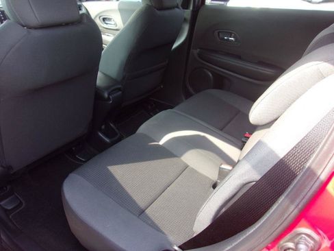 Used 2022 Honda HR-V Sport image 7