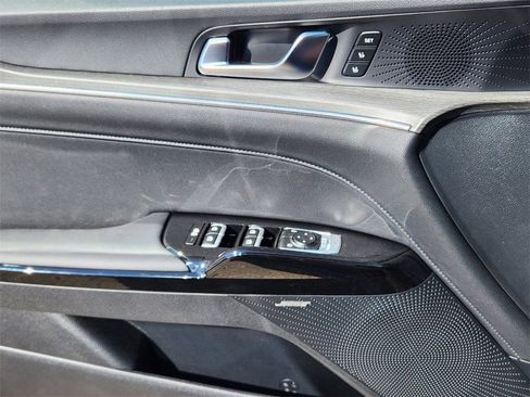 New 2025 Kia K5 EX image 8