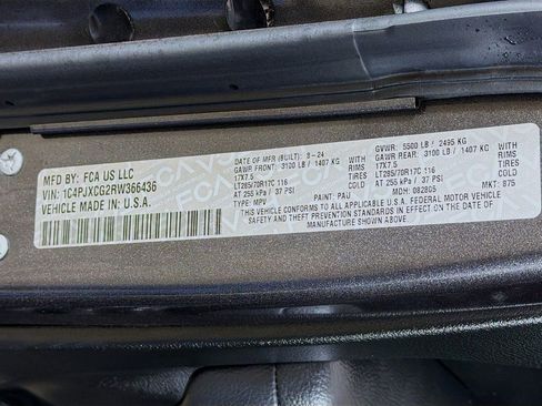 Used 2024 Jeep Wrangler Rubicon w/ Capability Package image 37