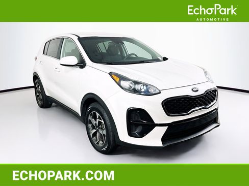 Used 2021 Kia Sportage LX image 1