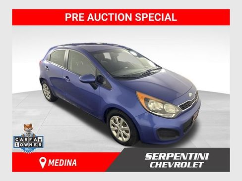 Used 2013 Kia Rio EX FWD image 1