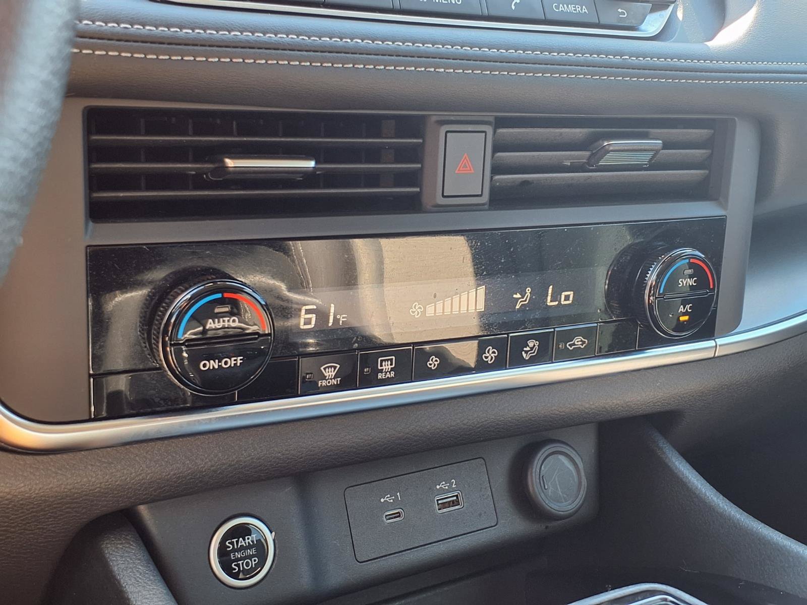Used 2023 Nissan Rogue SV FWD image 25