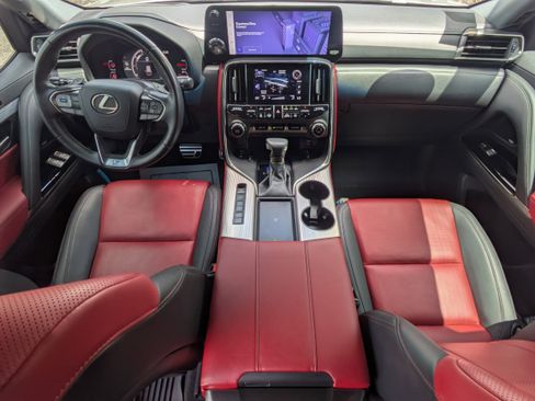 Used 2024 Lexus LX 600 F Sport AWD/4WD image 15